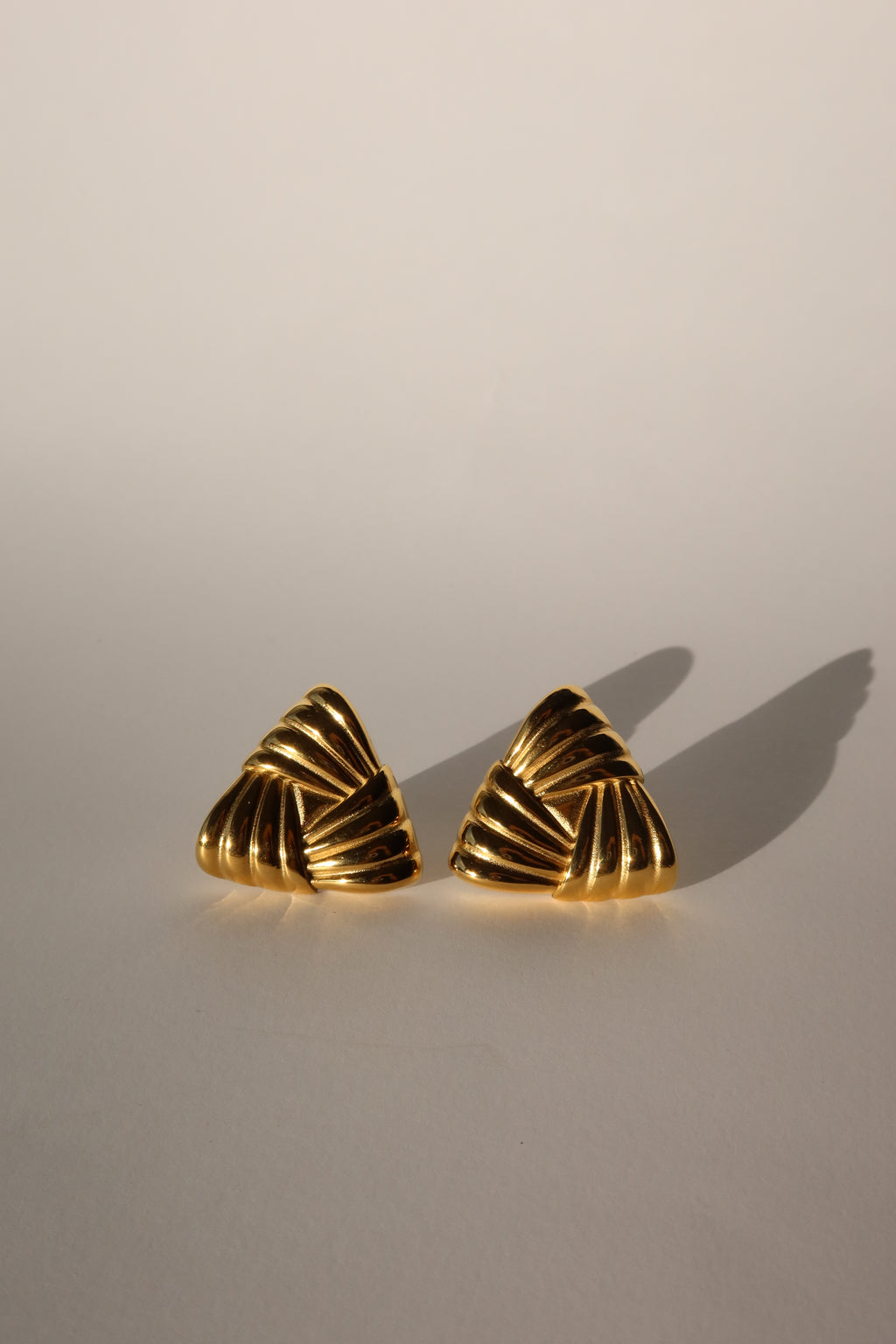 Kolczyki Gold Triangle