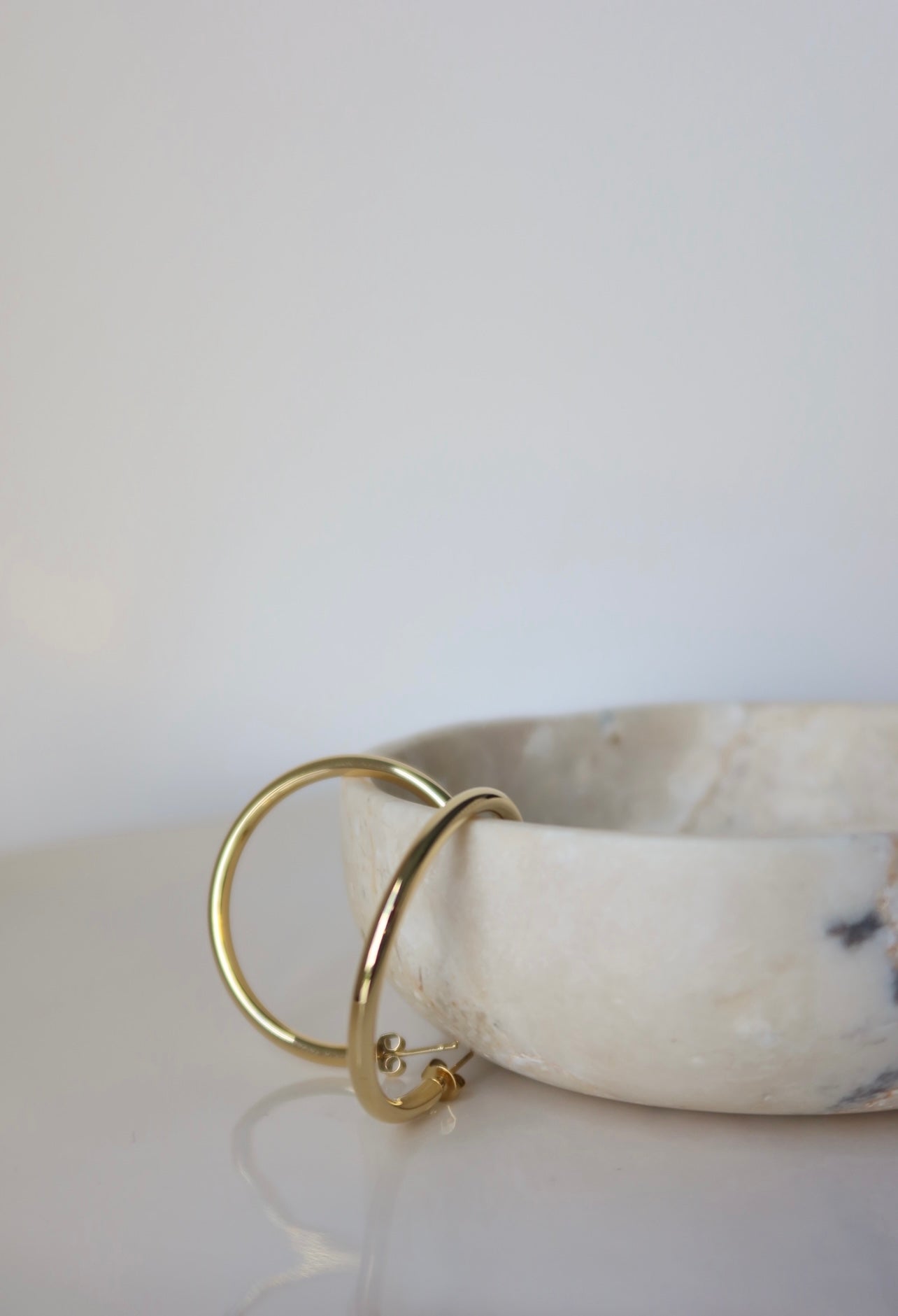 Gold Classy Hoops no1