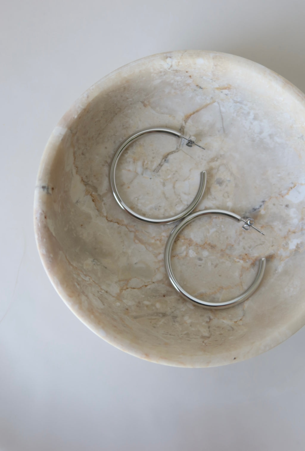 Silver Classy Hoops no1