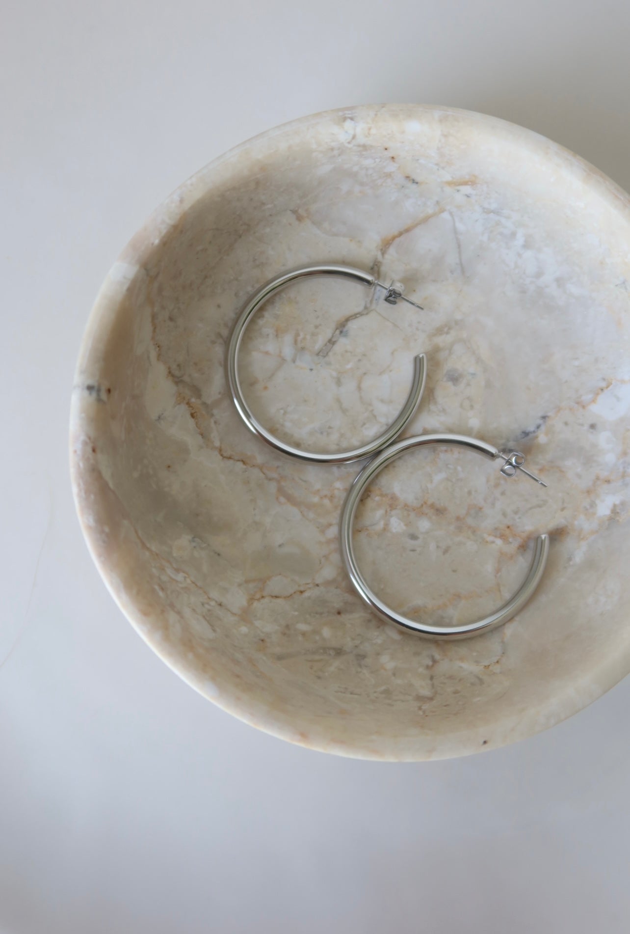 Silver Classy Hoops no1