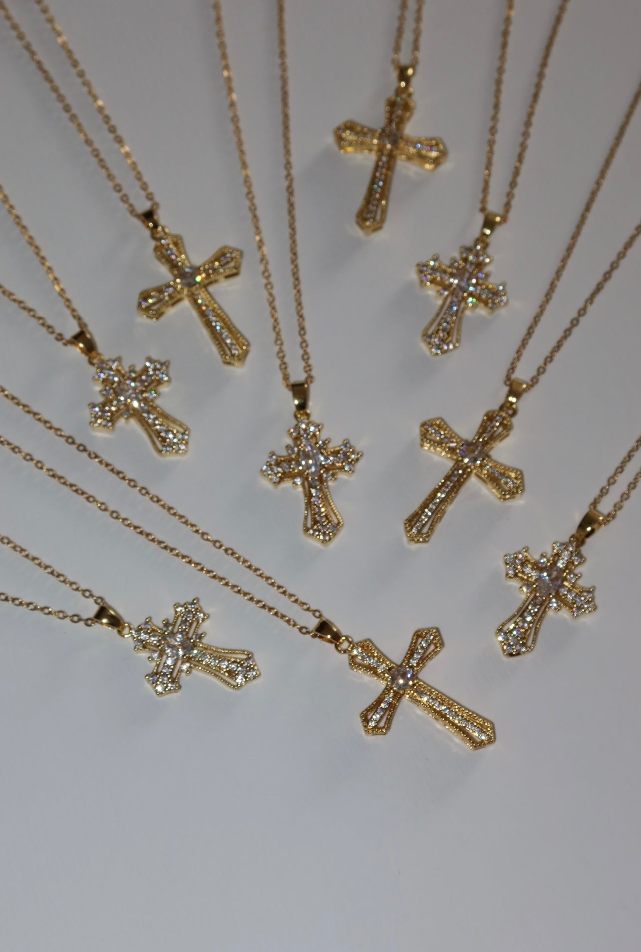 Łańcuszek Crystal Cross no2