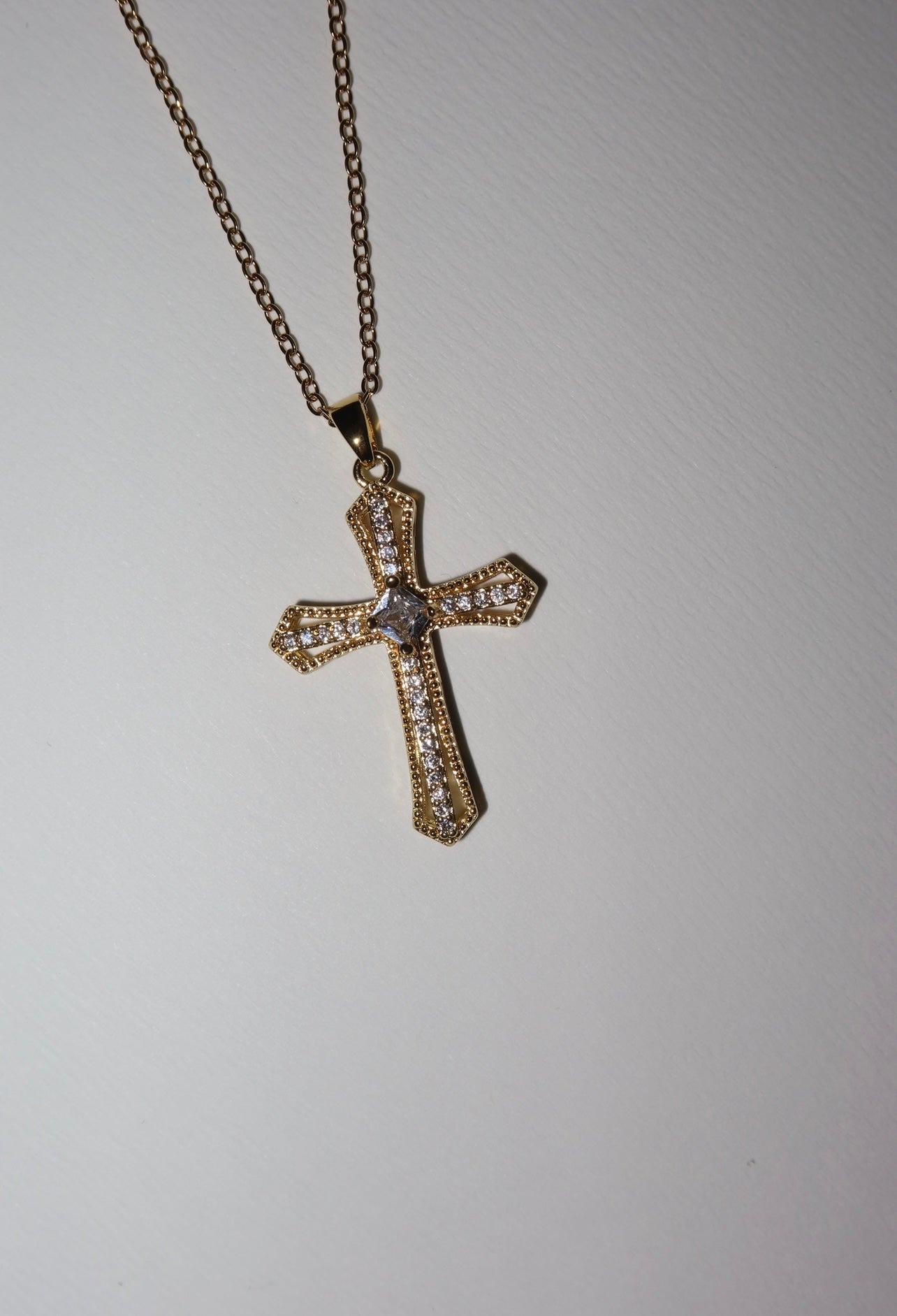 Łańcuszek Crystal Cross no2
