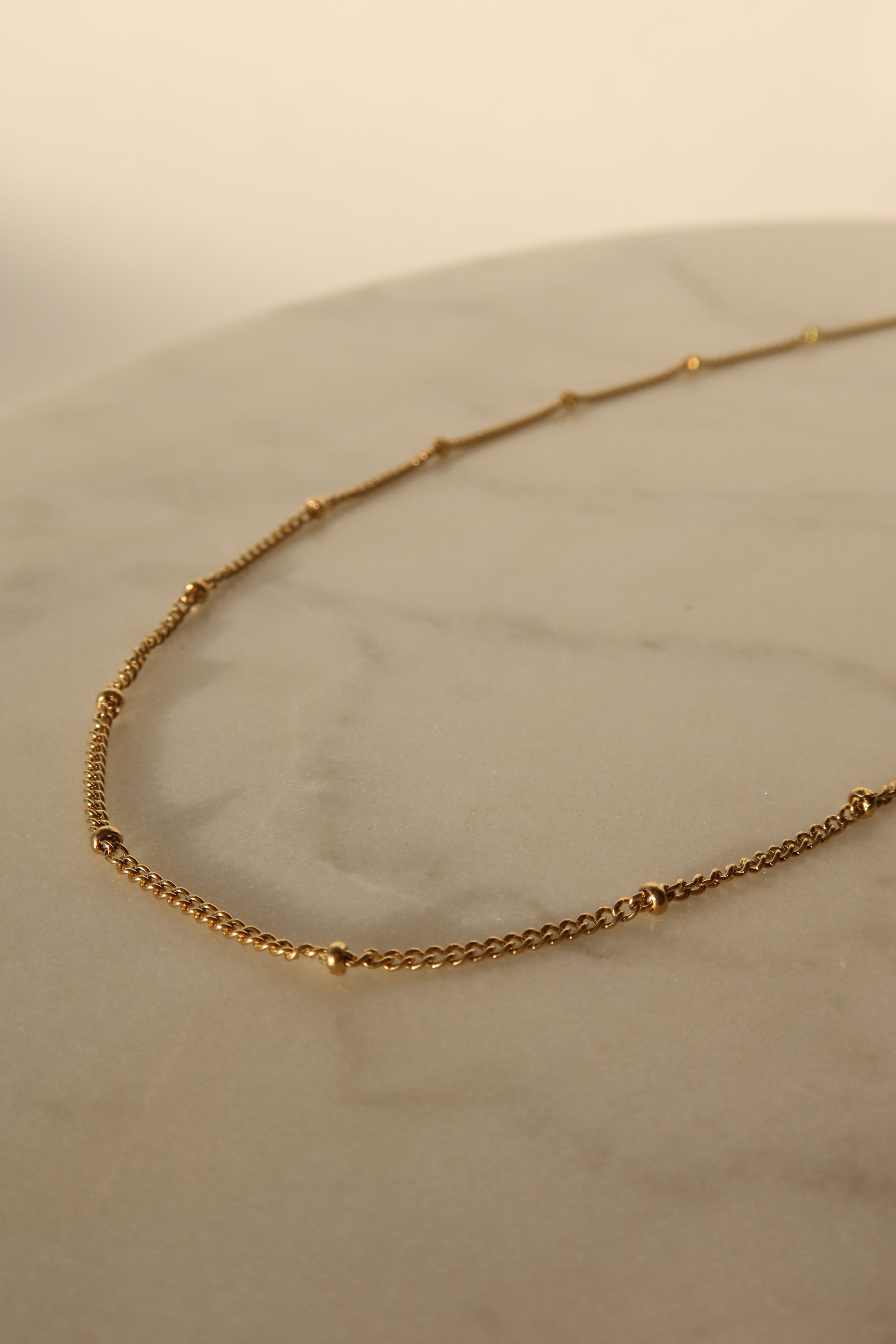 Łańcuszek Delicate
